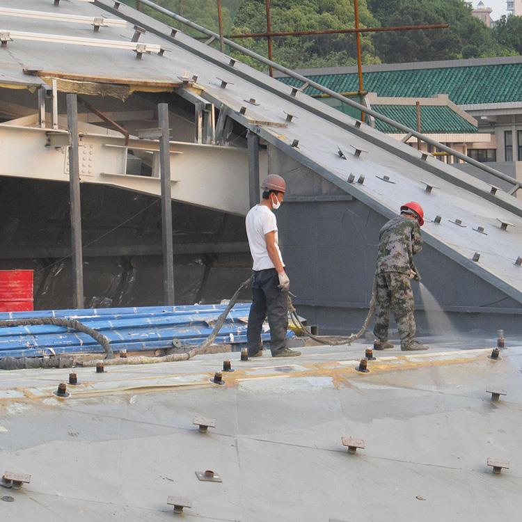 聚脲施工在復雜工程場景下的應用挑戰與創新解決方案